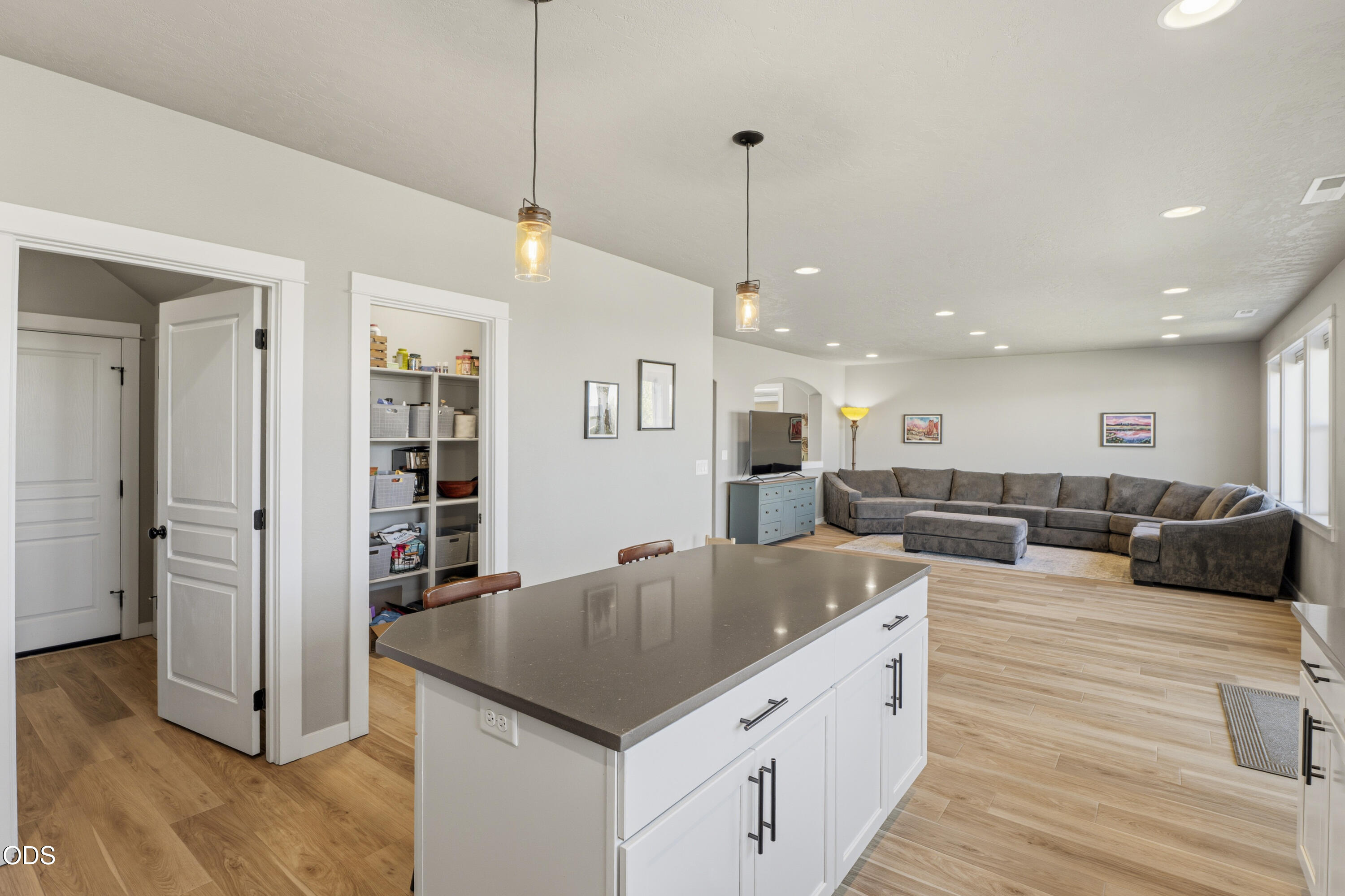 2859 SW 47th Street