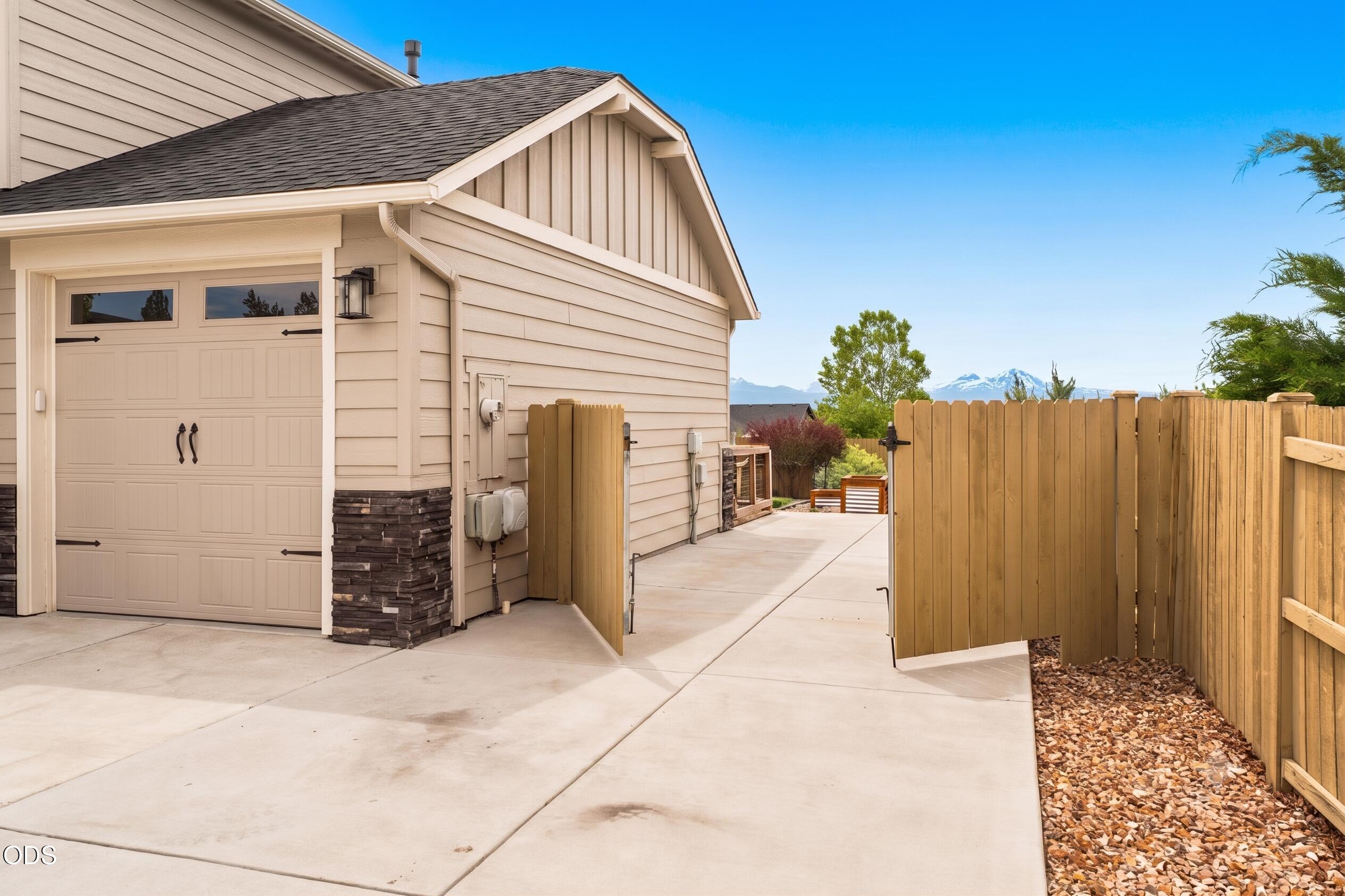2859 SW 47th Street