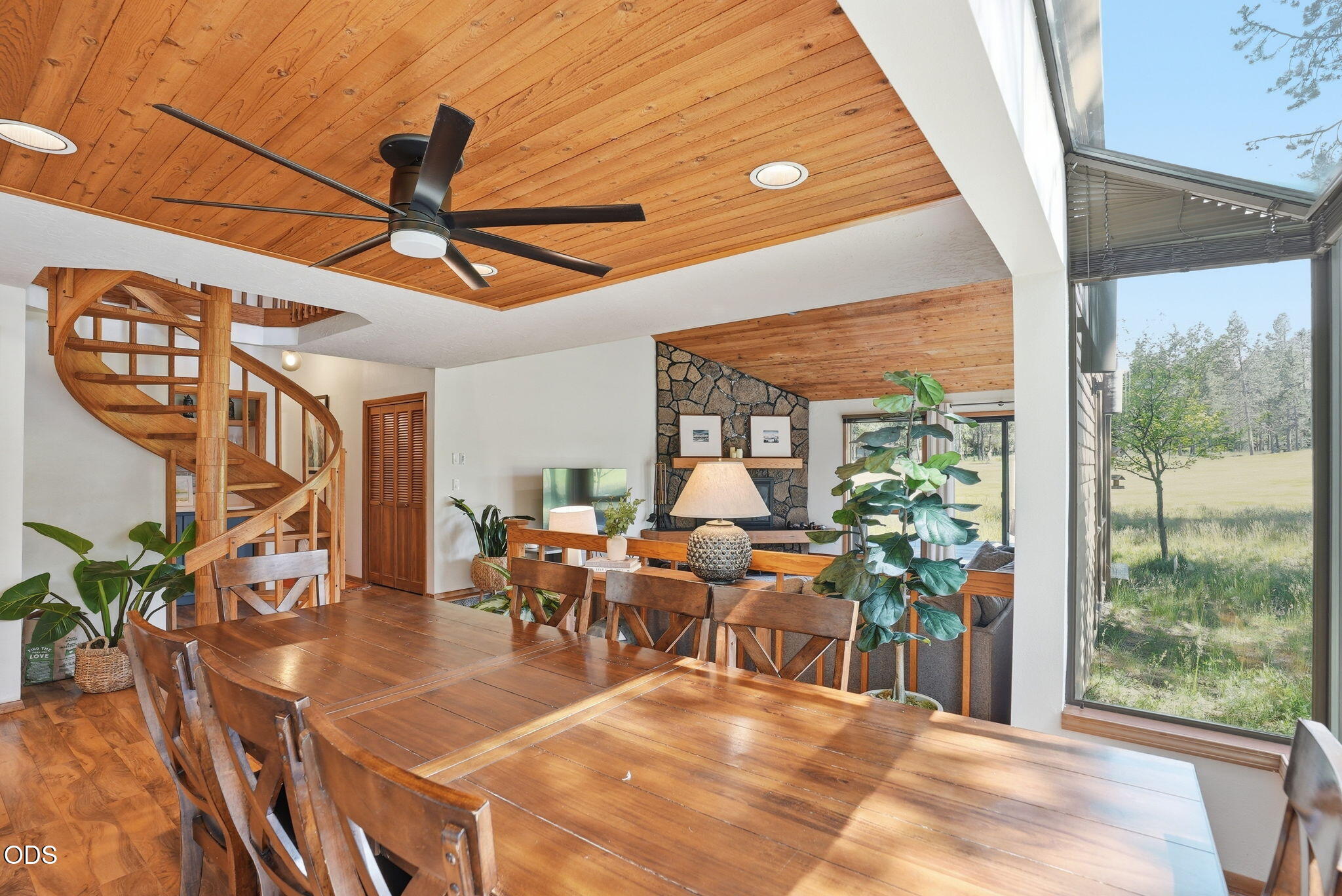 17901 Red Cedar Lane