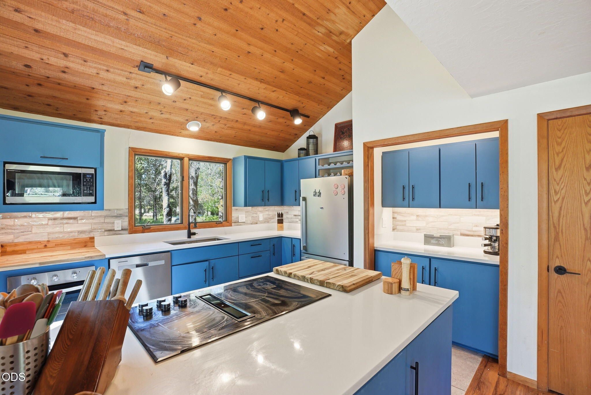 17901 Red Cedar Lane