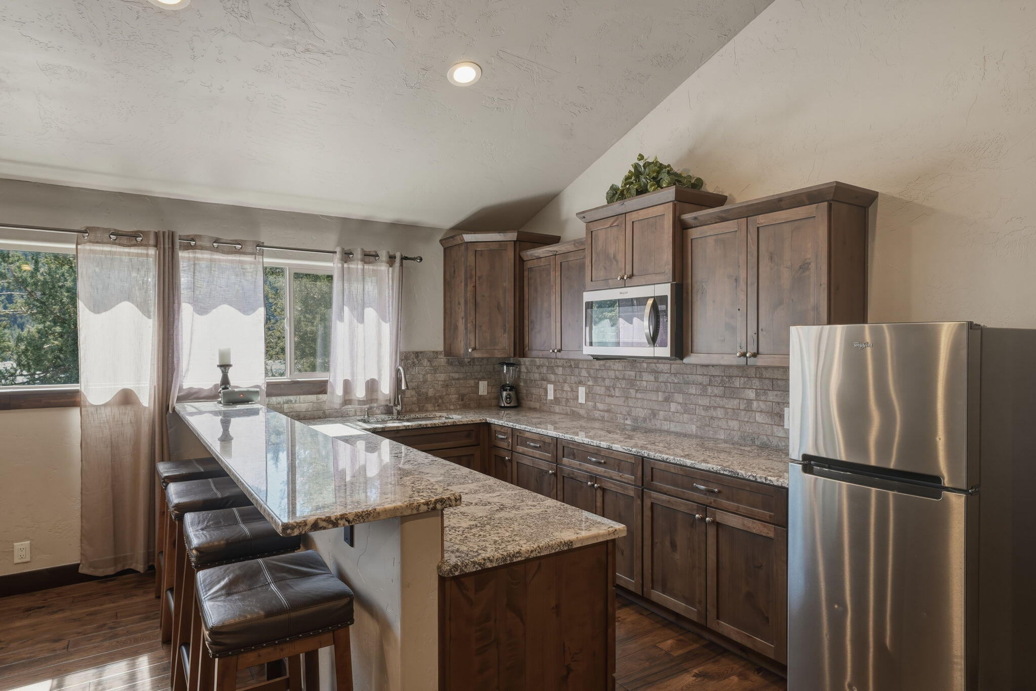 10550 N Ochoco Highway