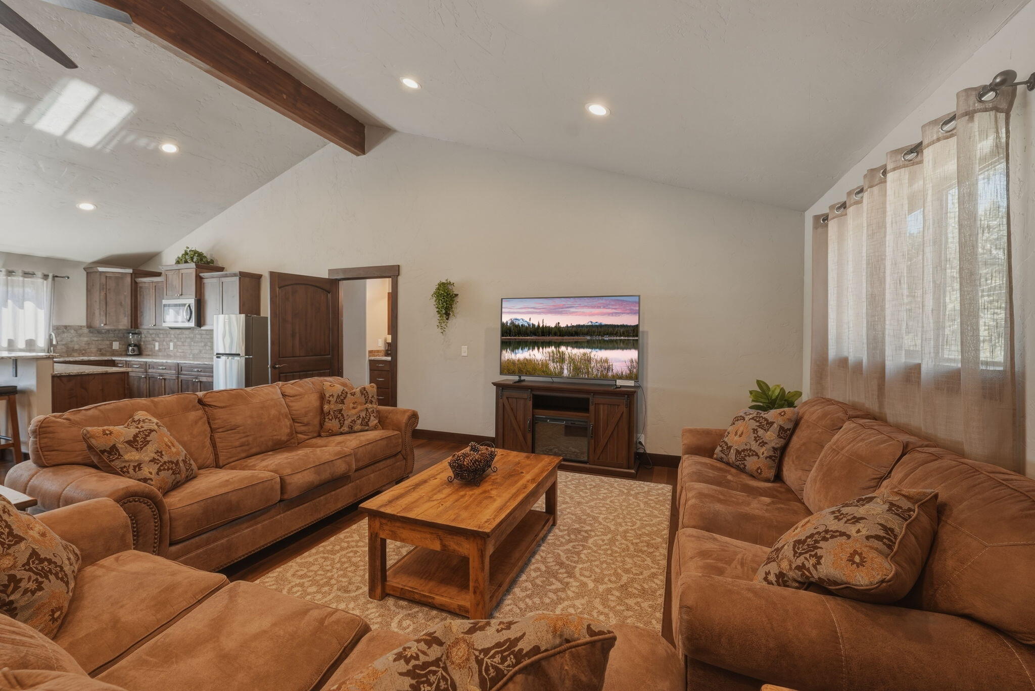10550 N Ochoco Highway