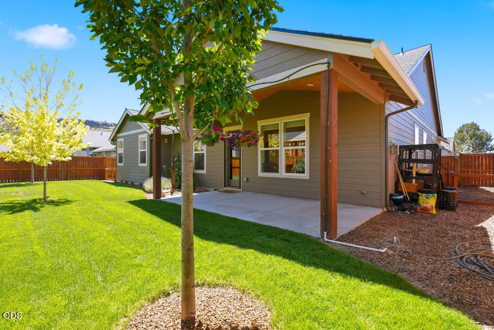 406 SE Sumner Drive