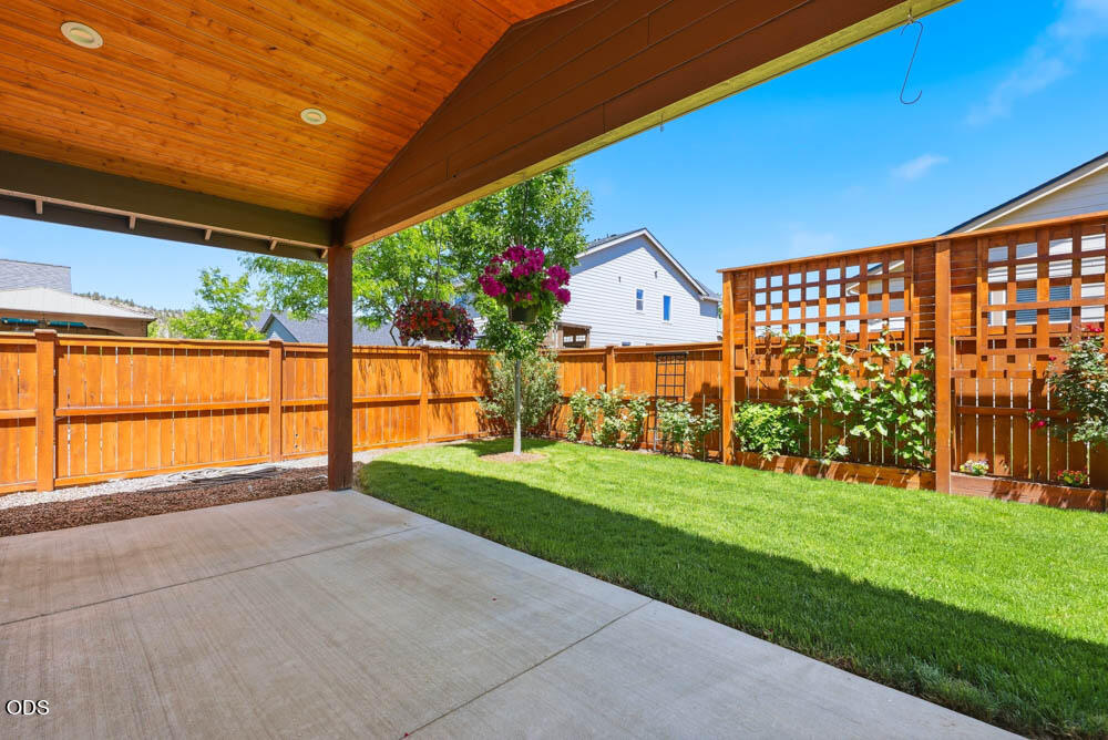 406 SE Sumner Drive