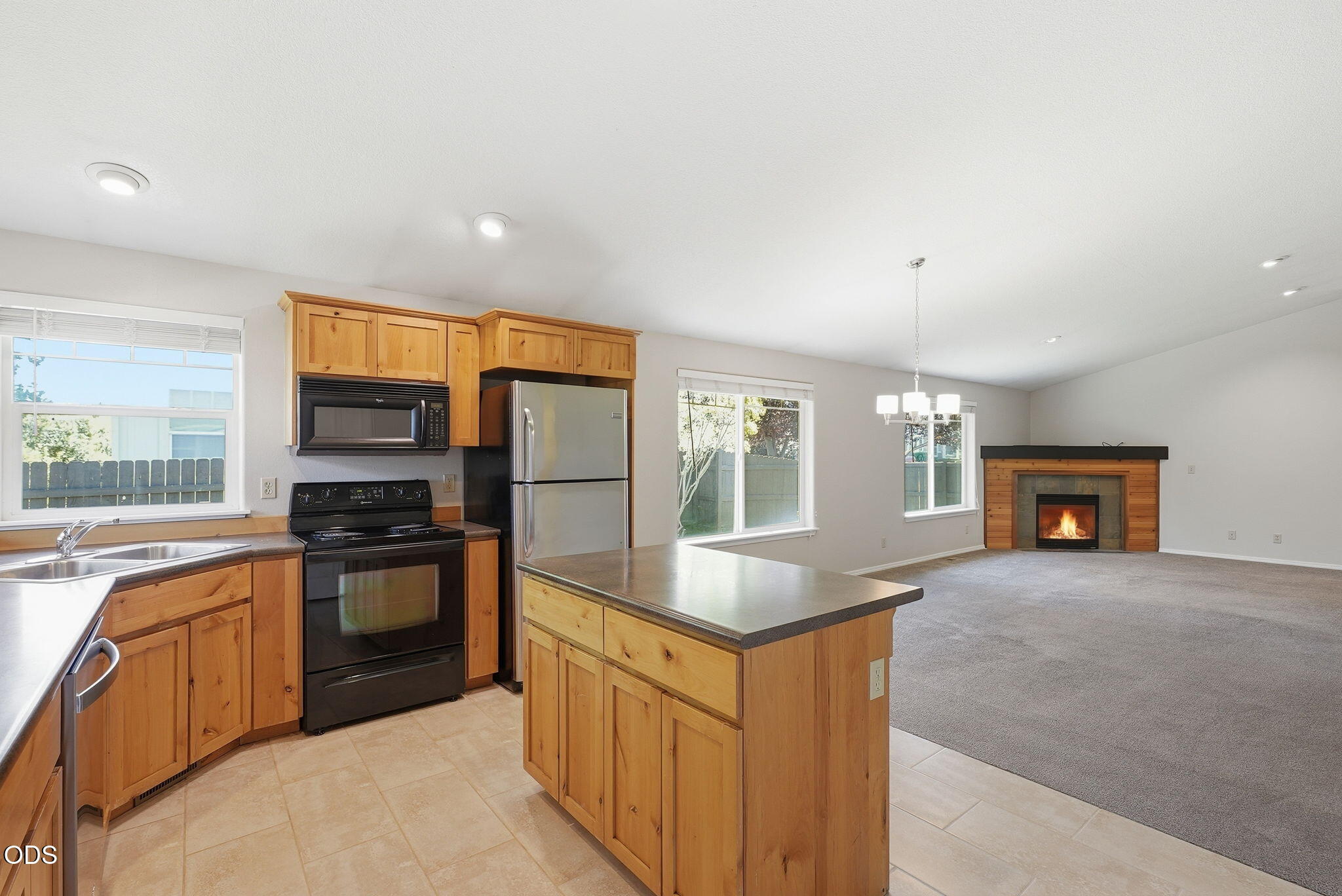 408 NW 24th Place