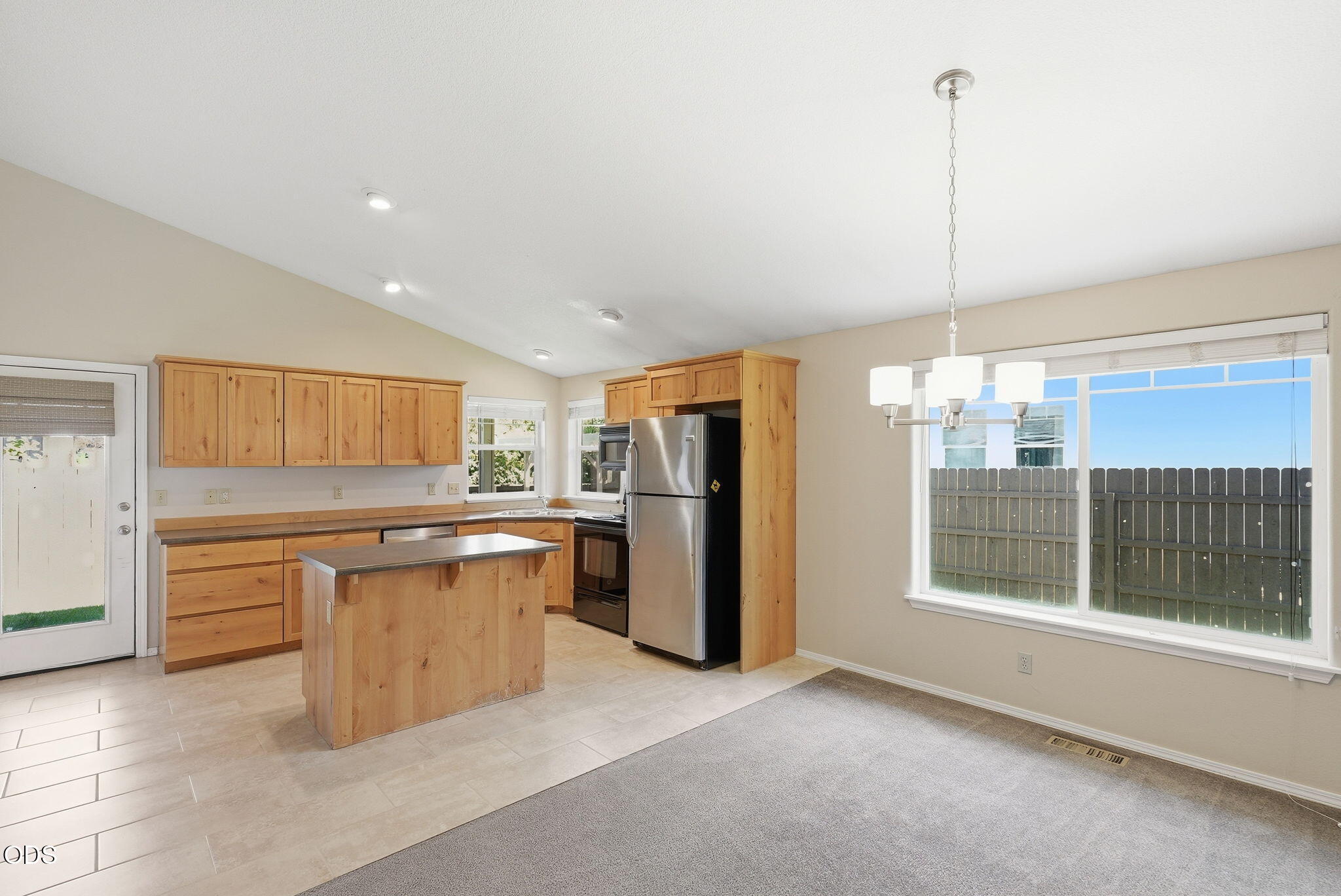 408 NW 24th Place