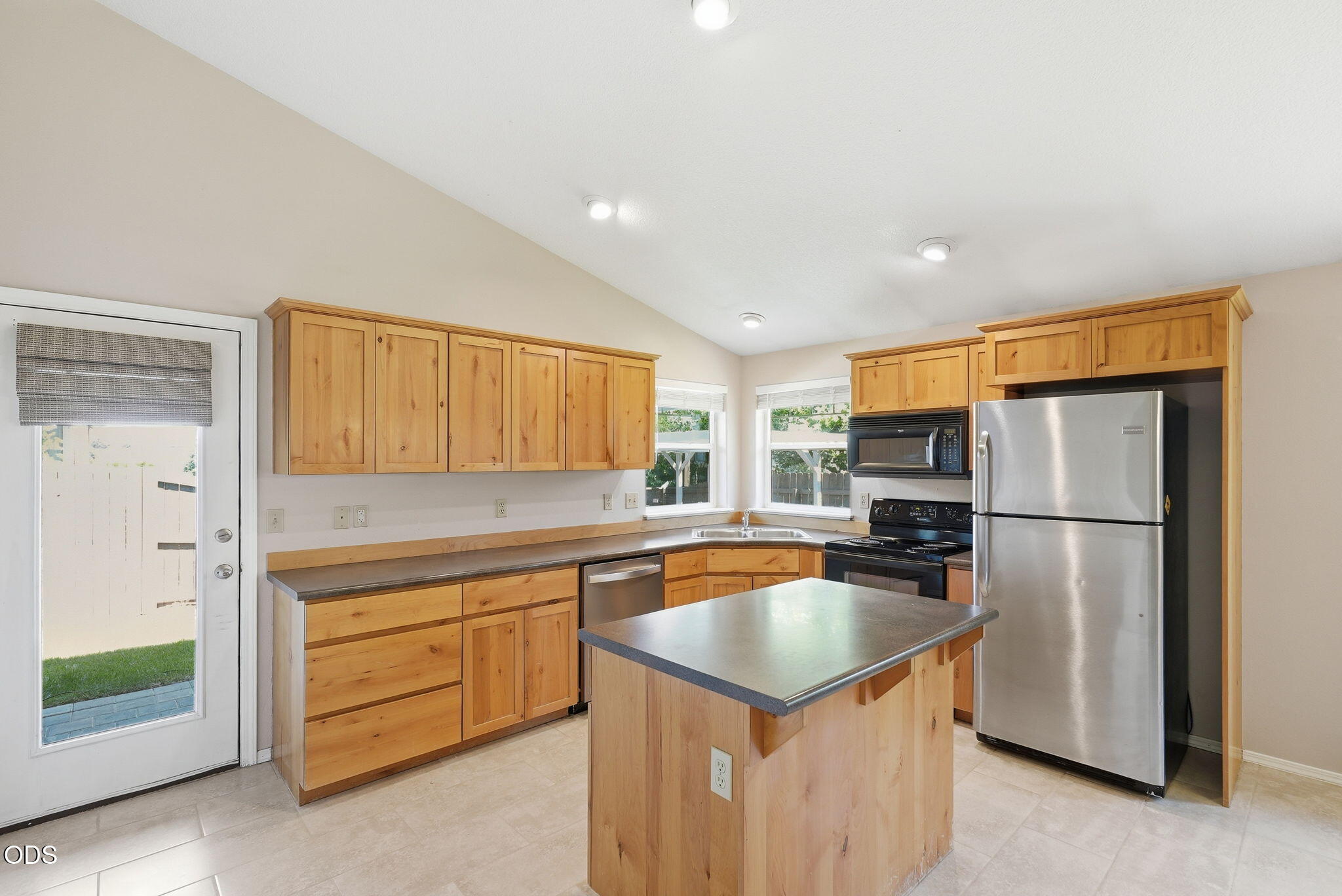 408 NW 24th Place