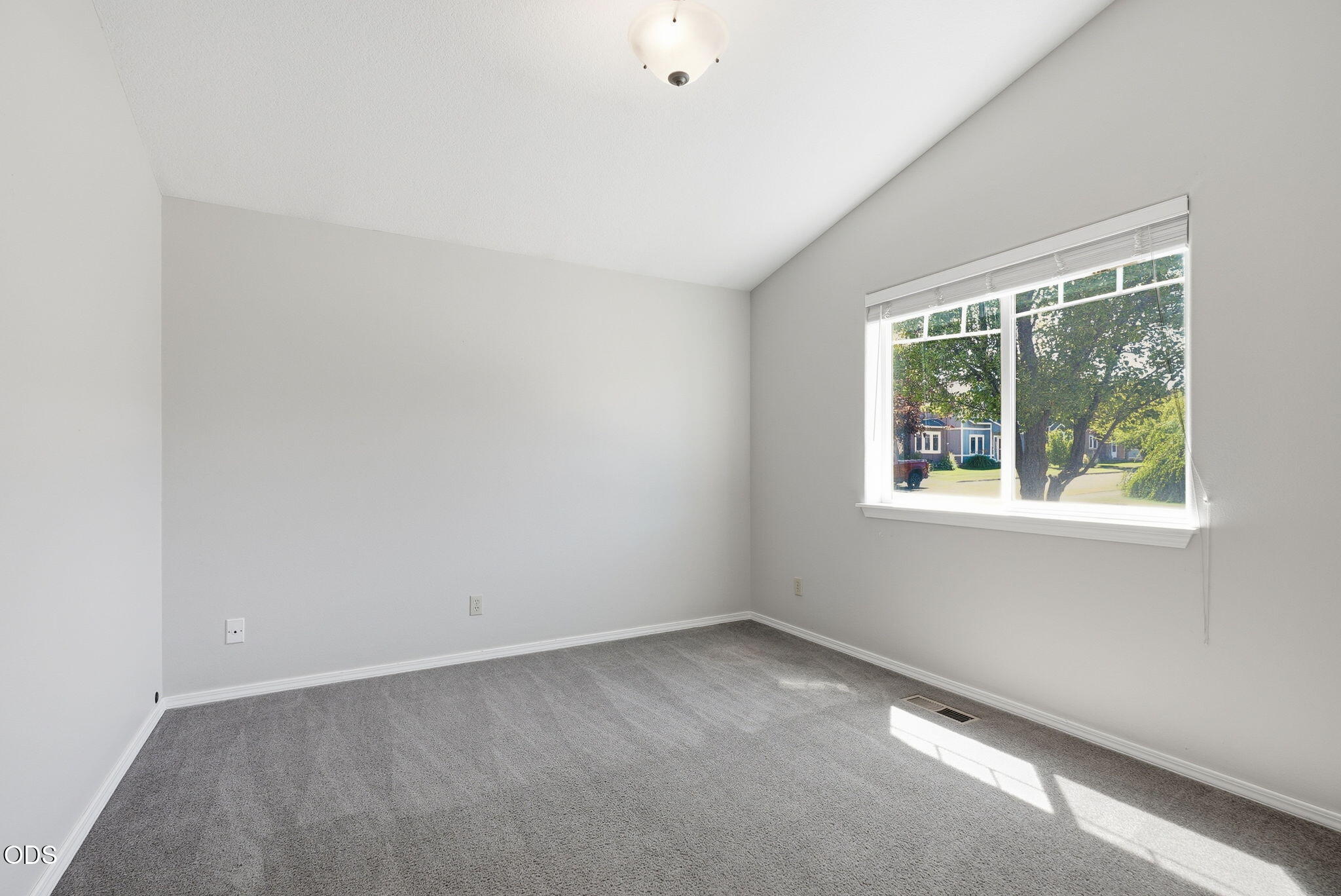 408 NW 24th Place