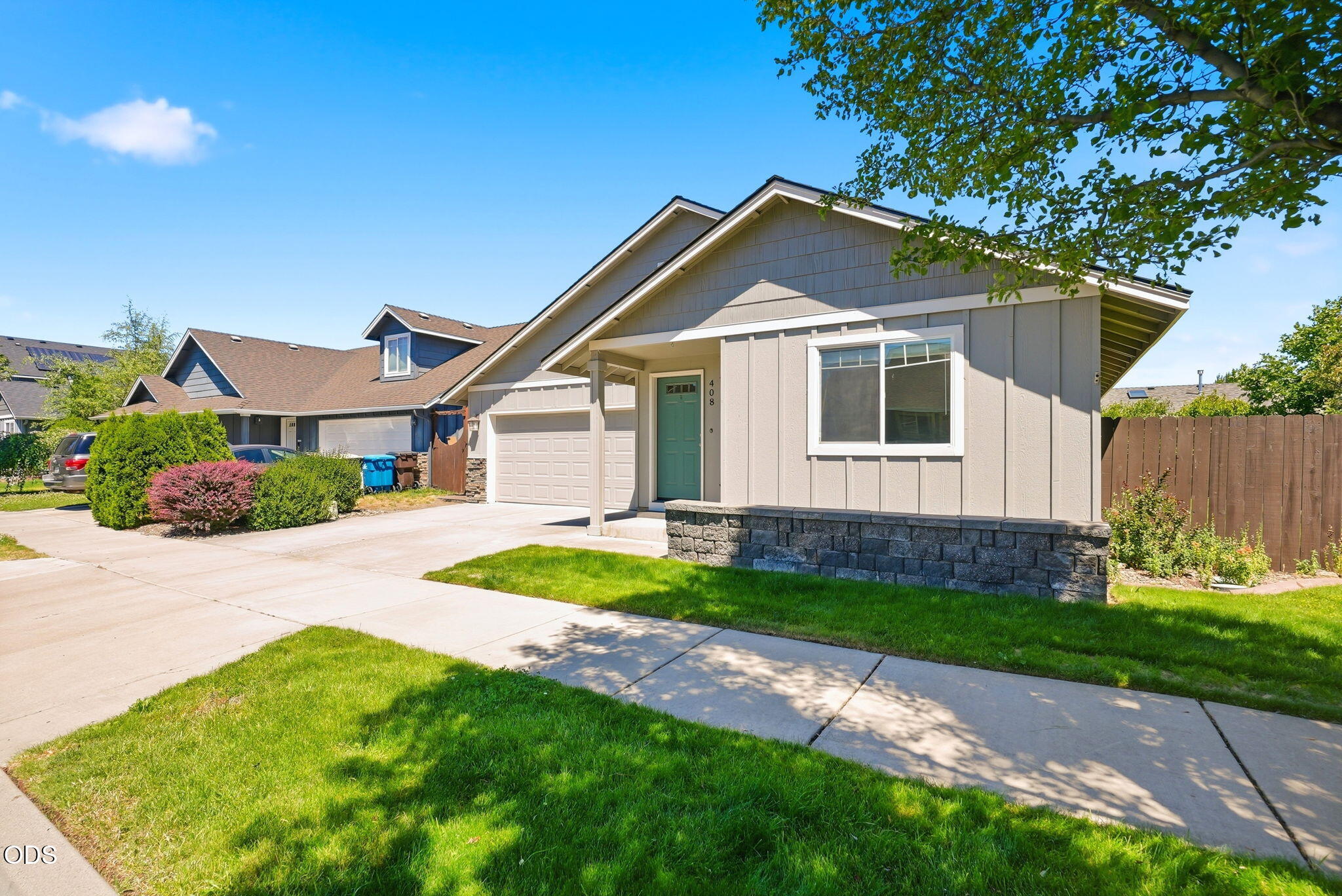 408 NW 24th Place