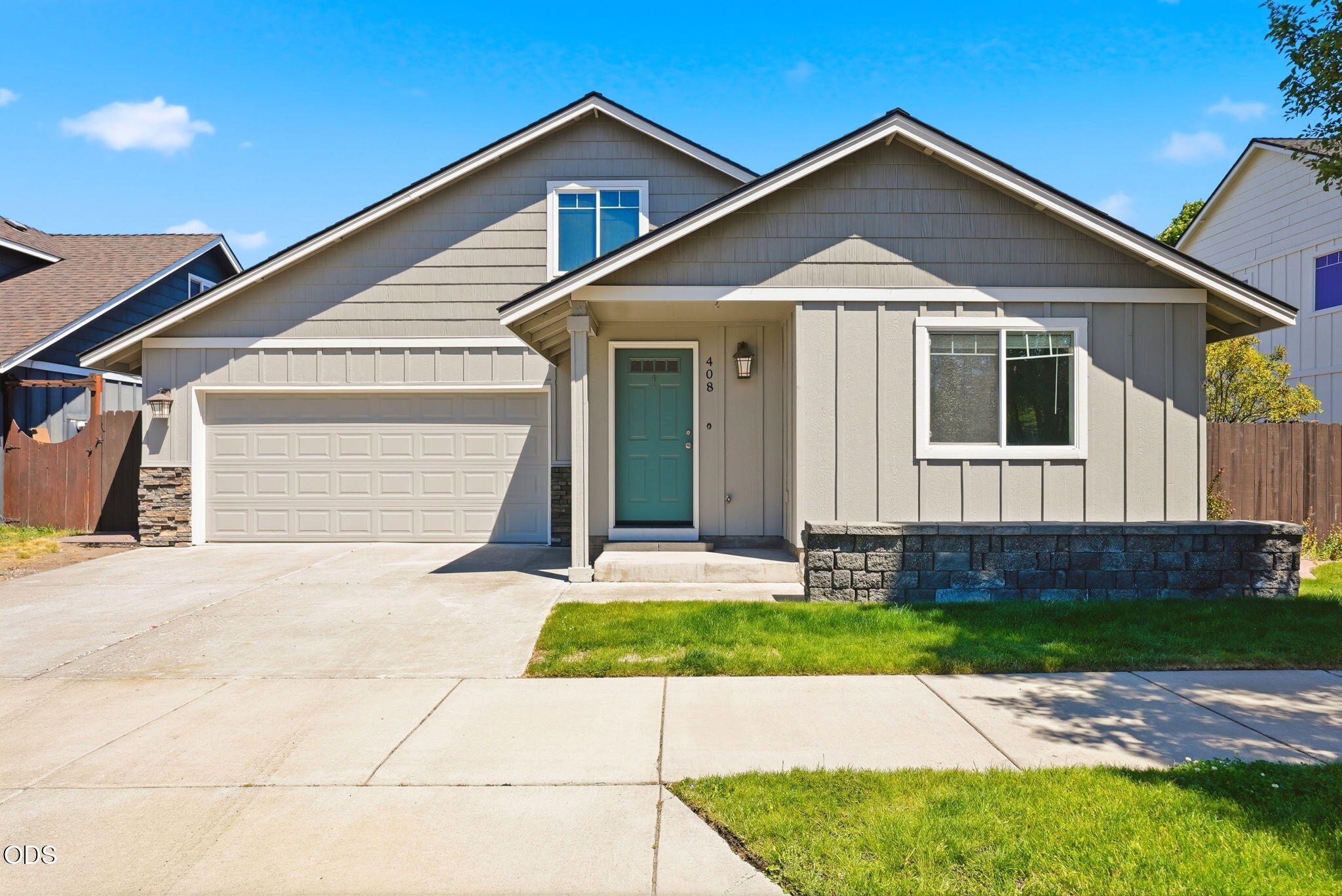 408 NW 24th Place