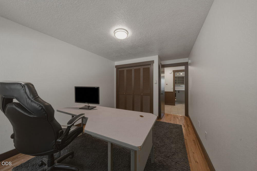 60282 Cree Circle