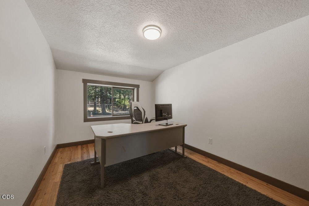 60282 Cree Circle