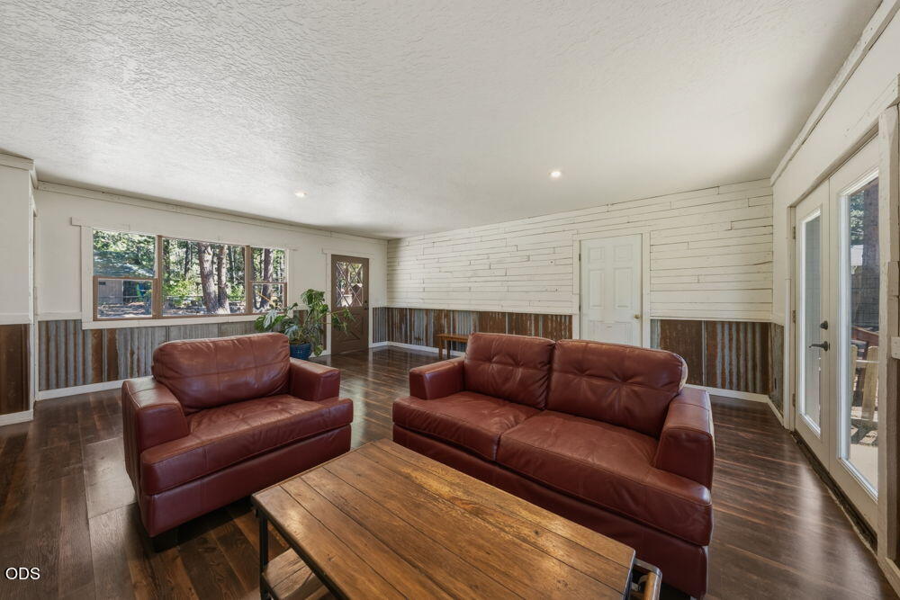 60282 Cree Circle