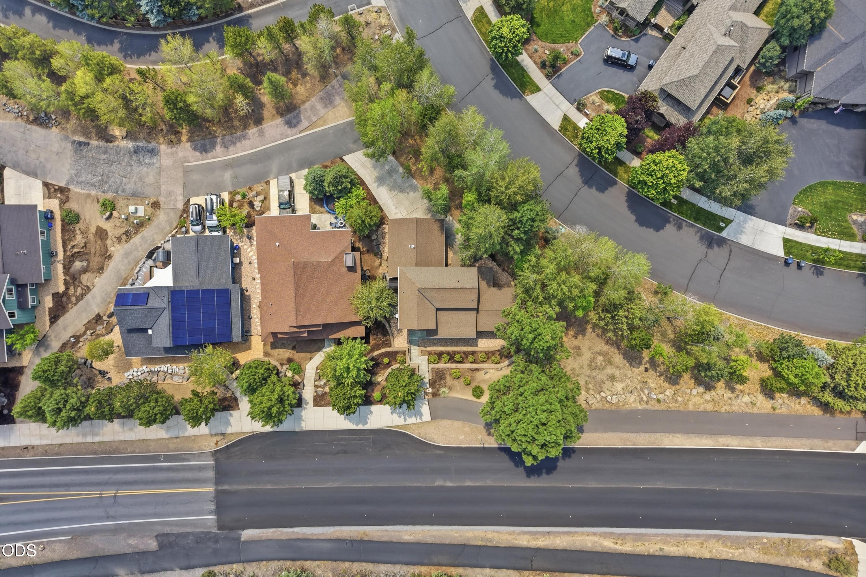 2737 NW Skyliners Road