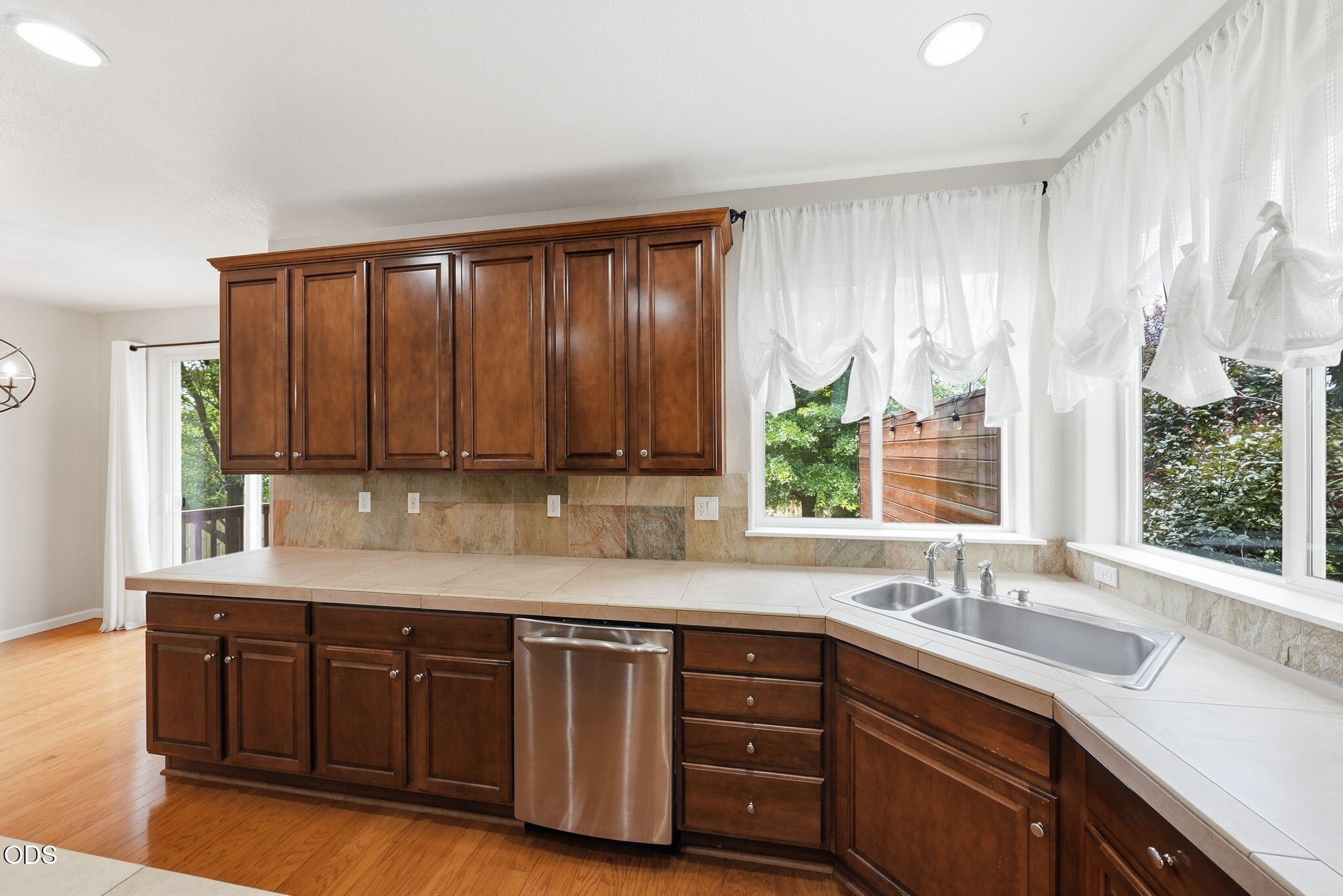 2765 SW 49th Street