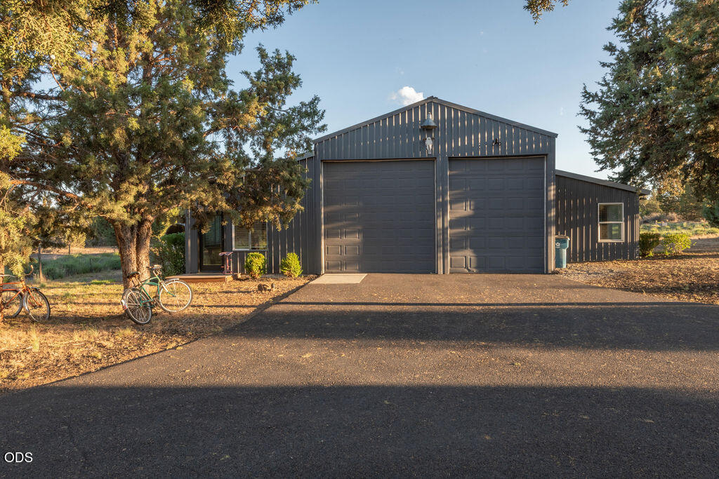 18025 Cascade Estates Drive
