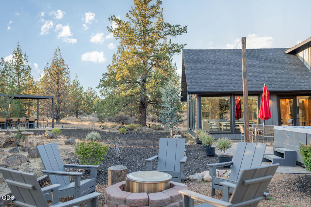 18025 Cascade Estates Drive