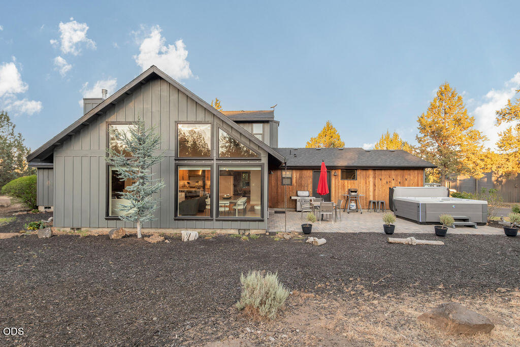 18025 Cascade Estates Drive