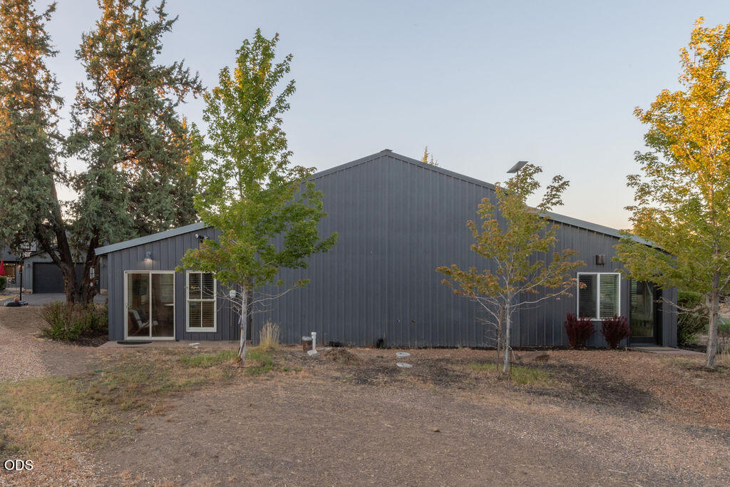 18025 Cascade Estates Drive