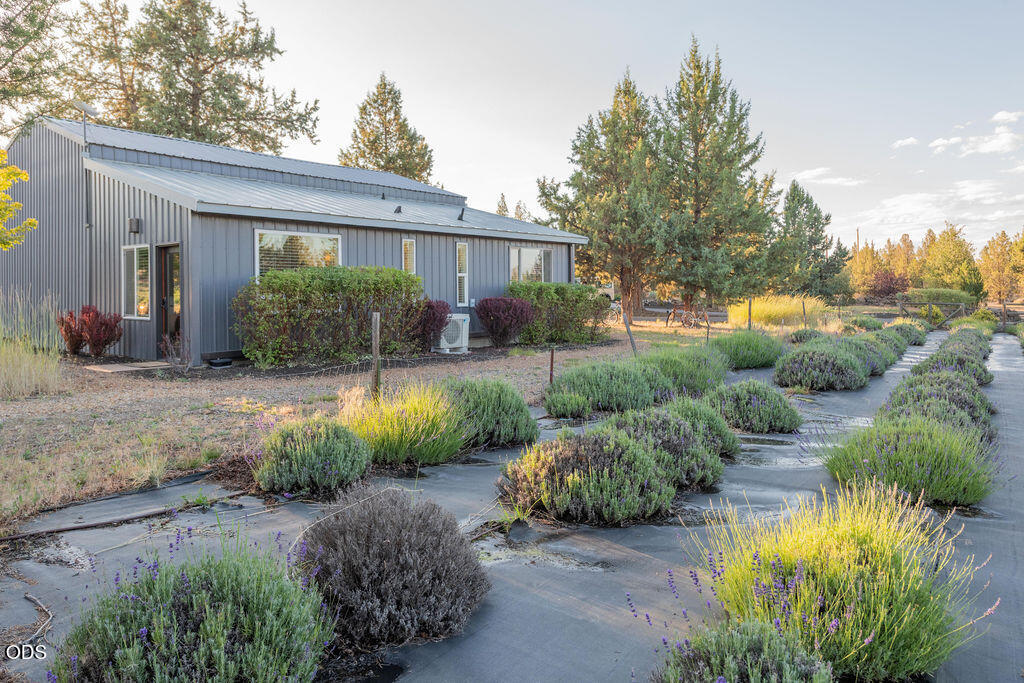 18025 Cascade Estates Drive