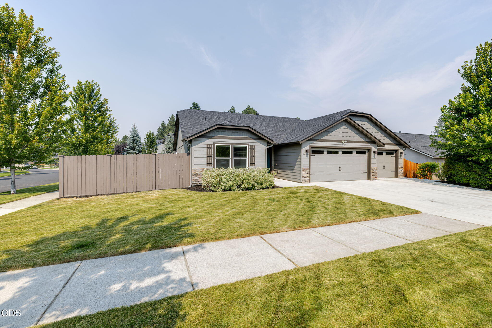 20380 SE Lois Way