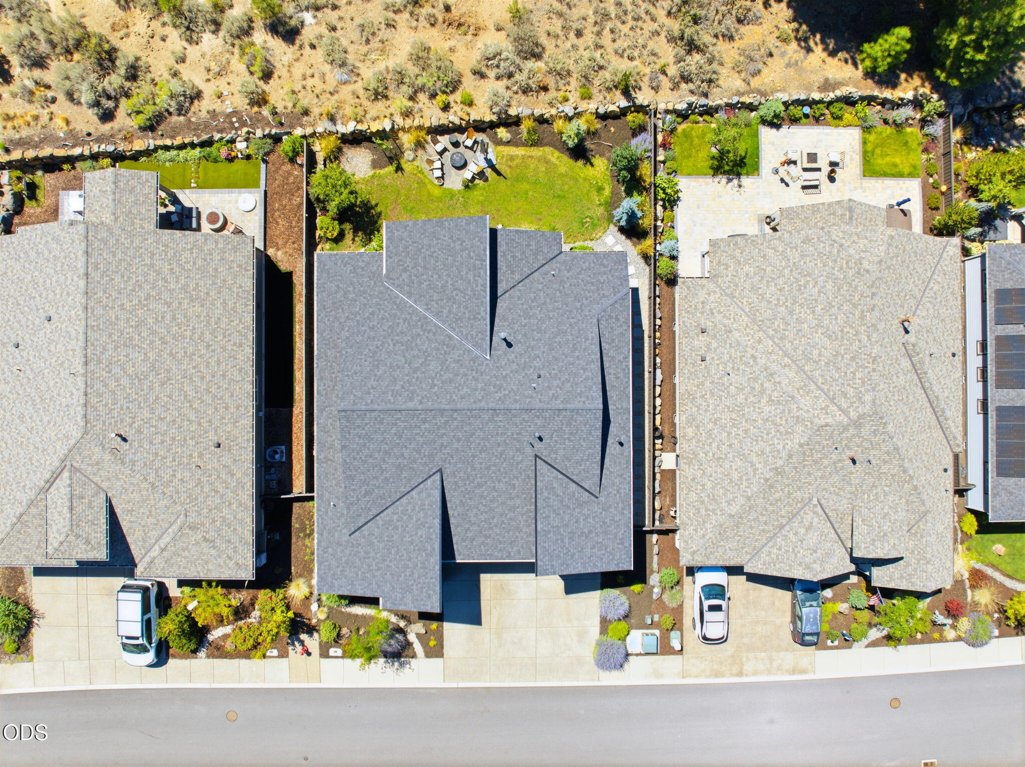 3083 NW Hidden Ridge Drive