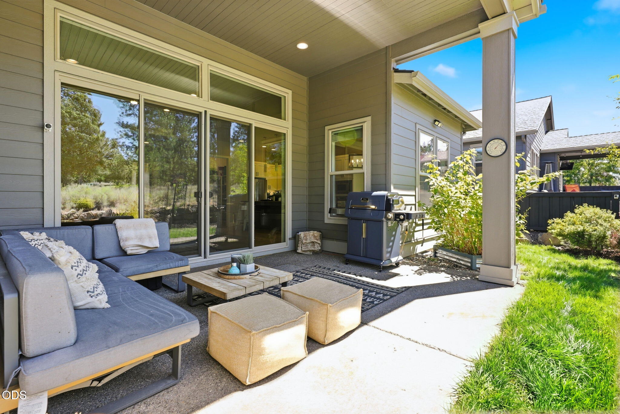 3083 NW Hidden Ridge Drive