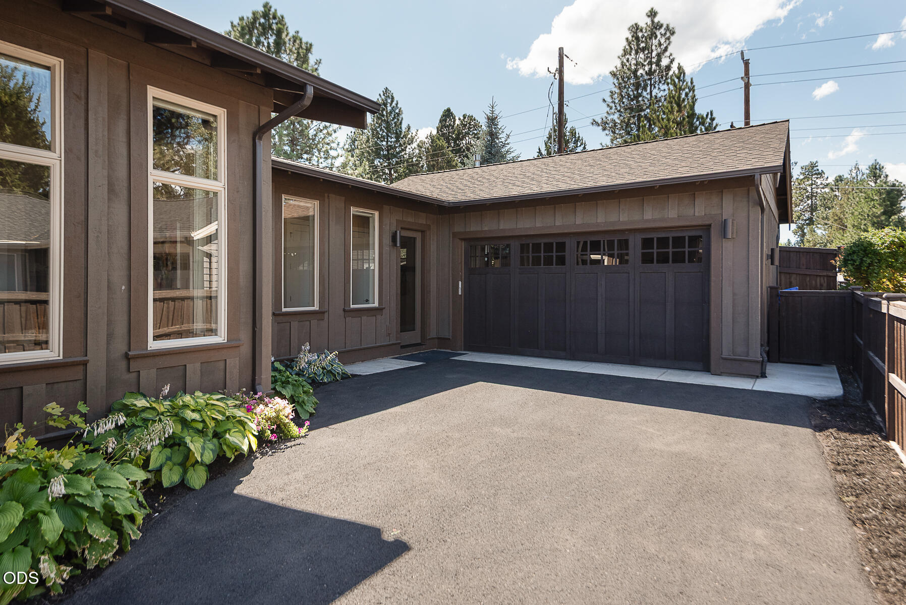1221 SW Bryanwood Place