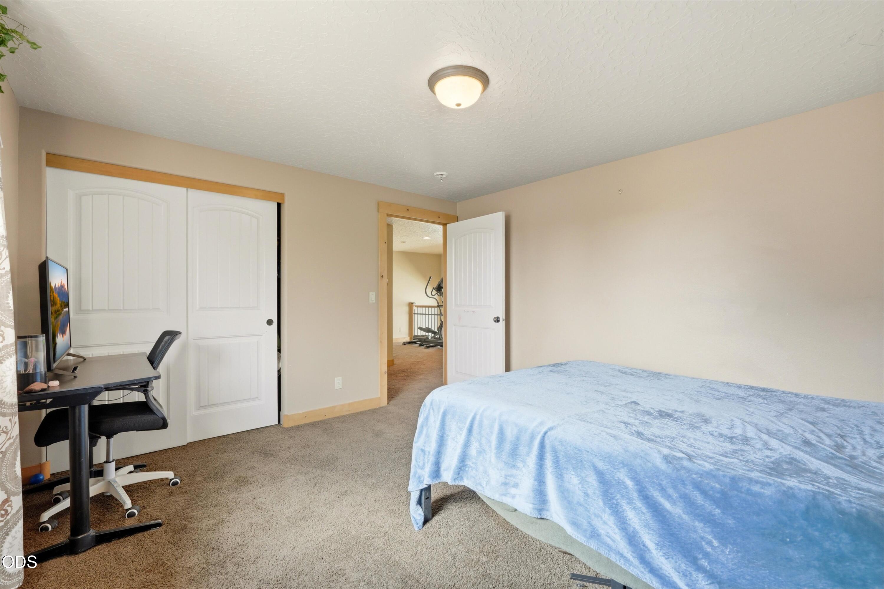 61390 Merriewood Court