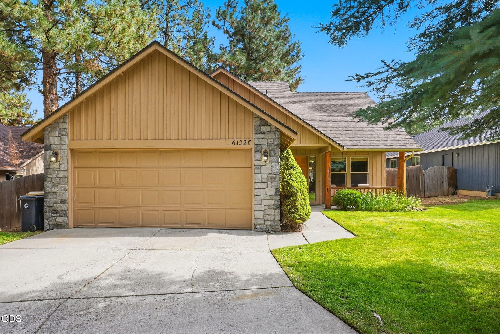 61228 Bighorn Court