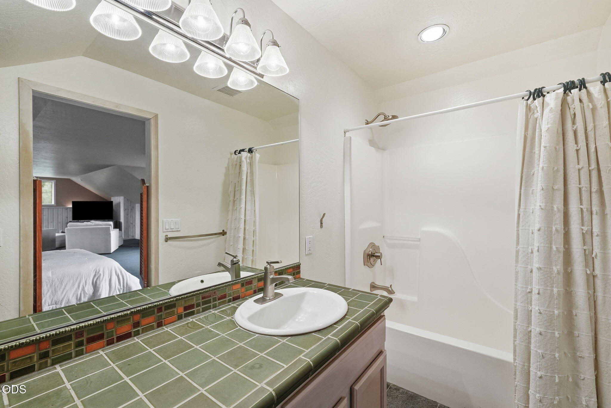 16015 Fox Ridge Circle