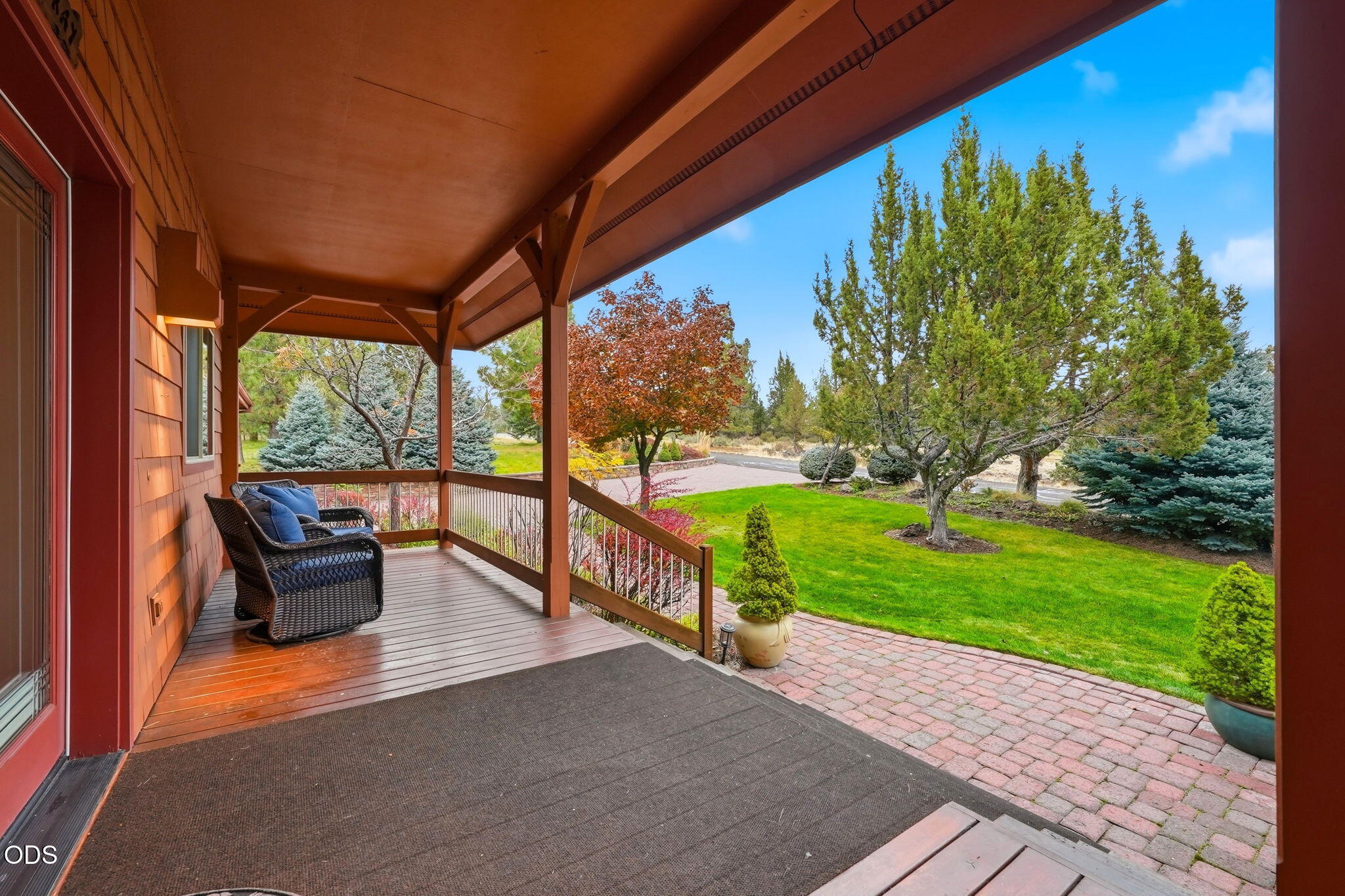 16015 Fox Ridge Circle