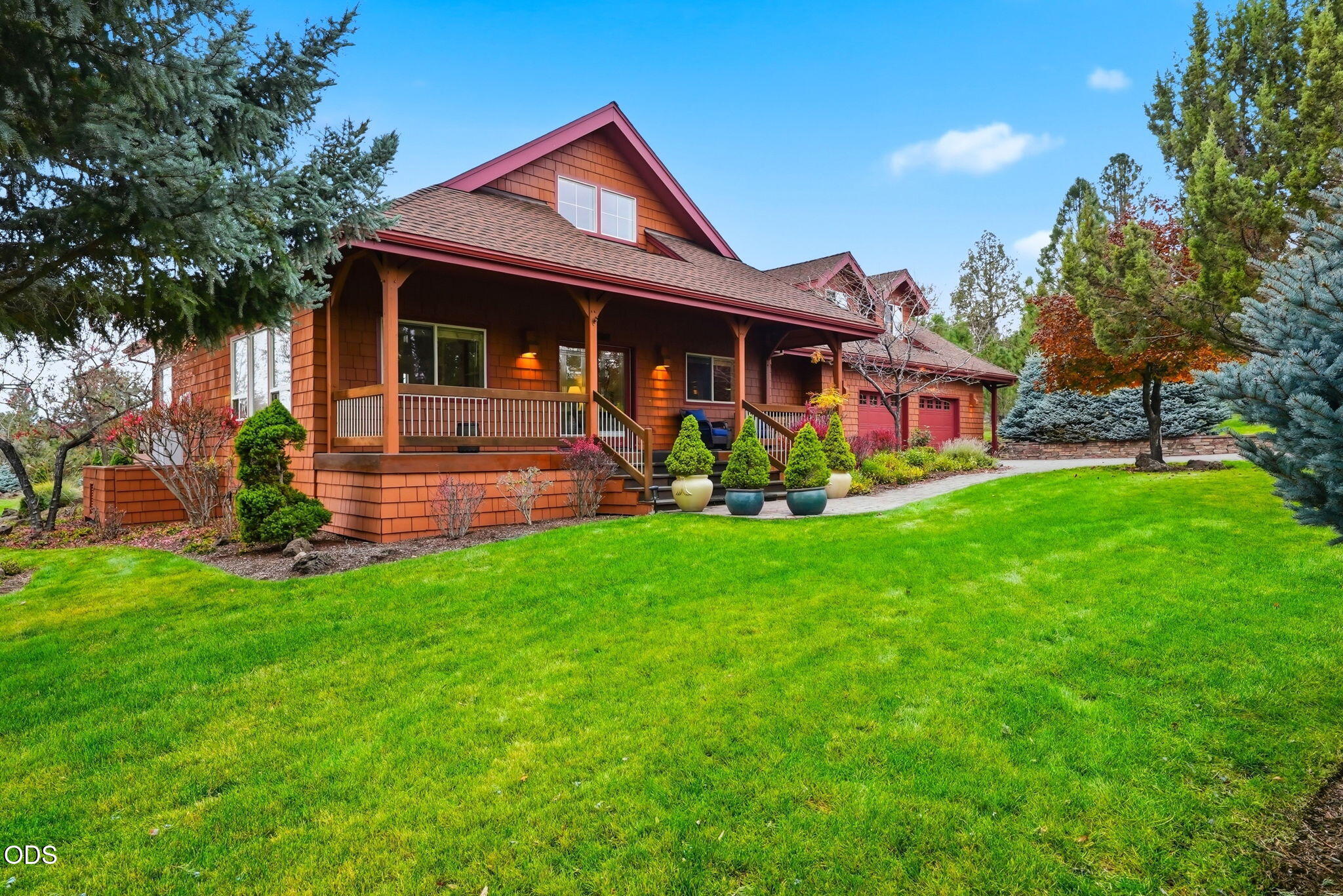16015 Fox Ridge Circle