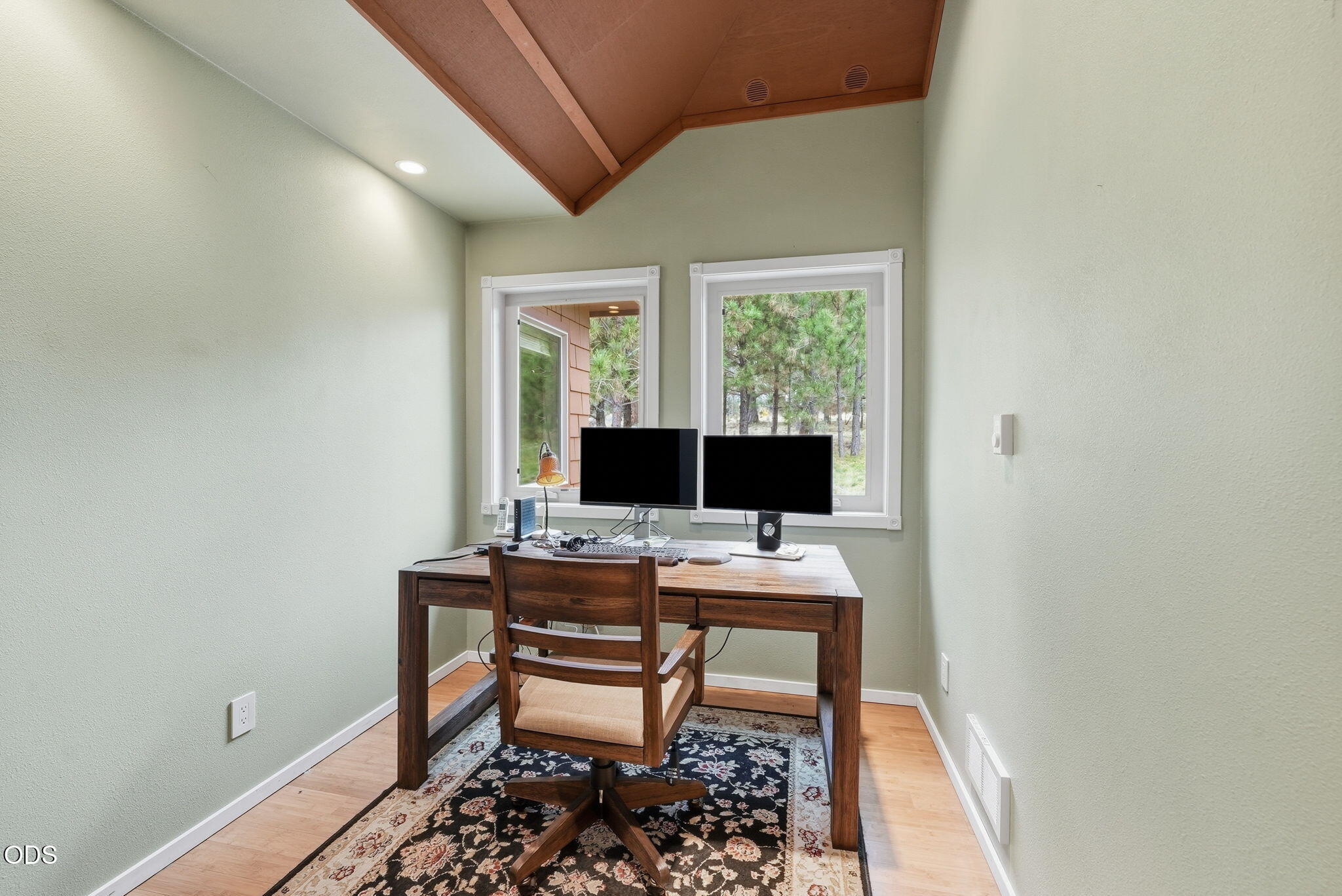 16015 Fox Ridge Circle