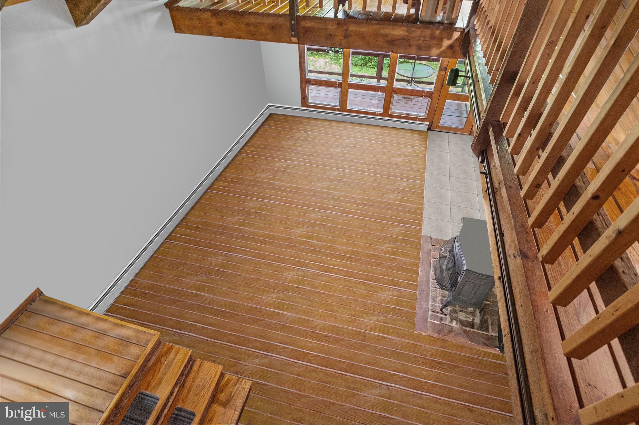 220 E Walnut St