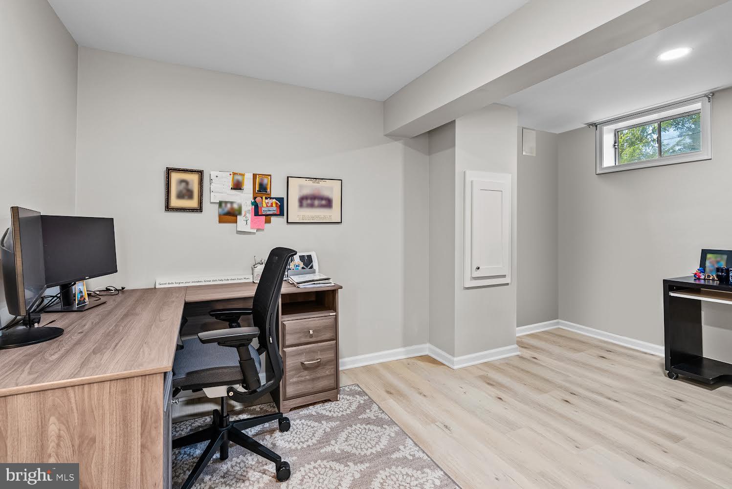 144 Crittenden Dr