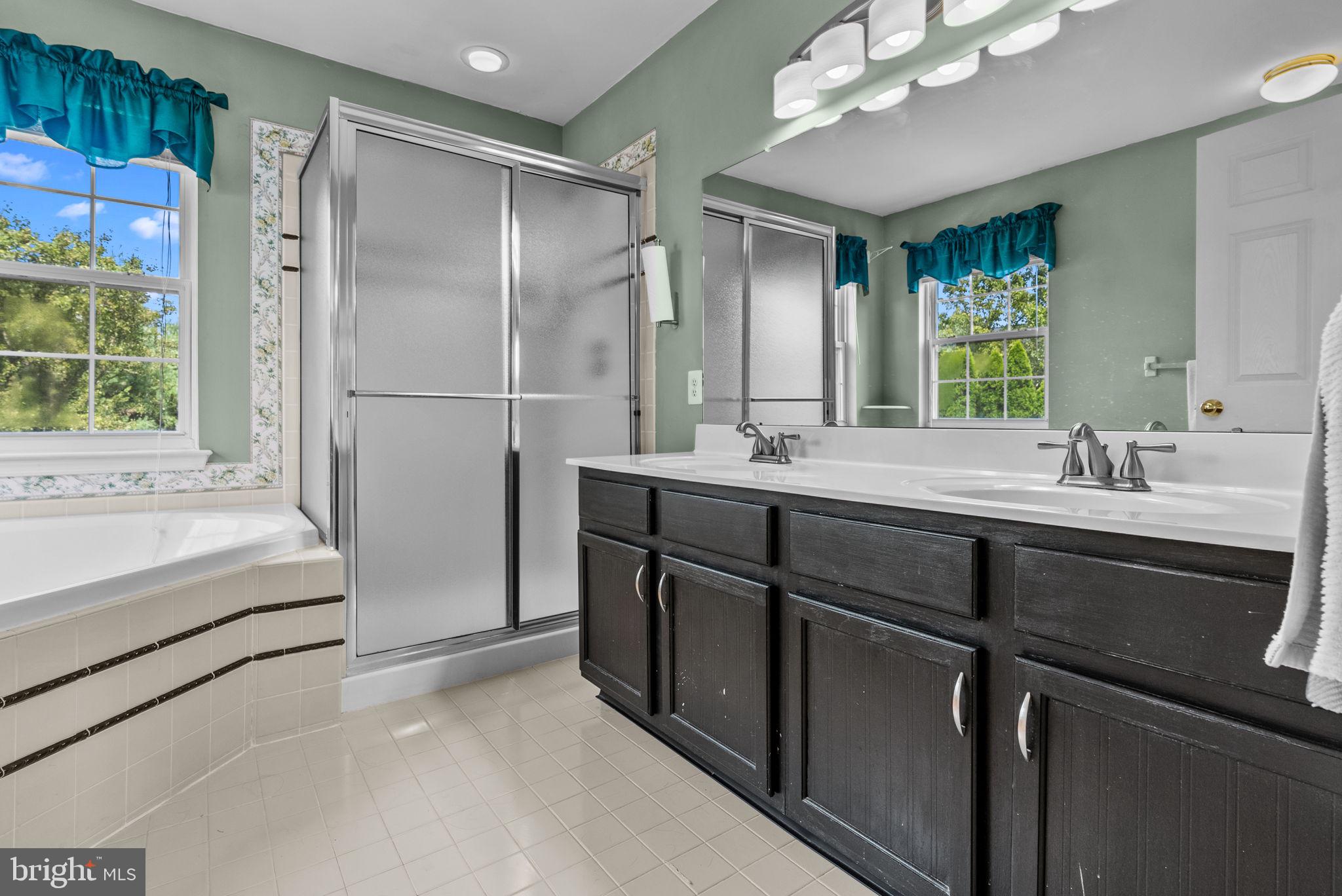 144 Crittenden Dr