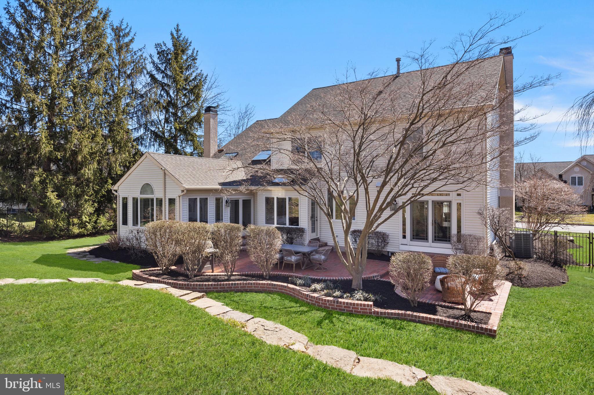 1355 Brentwood Rd