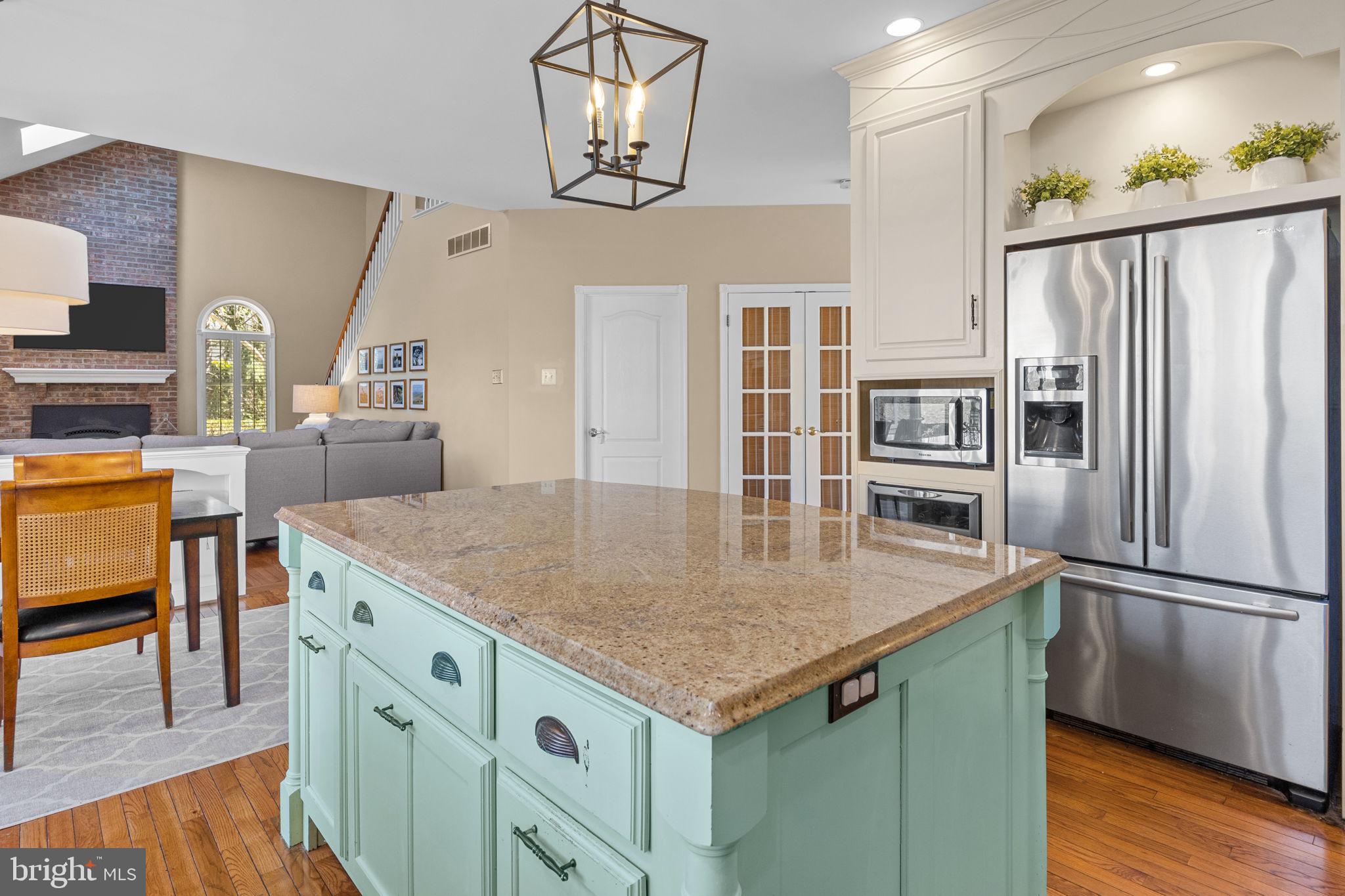 1355 Brentwood Rd