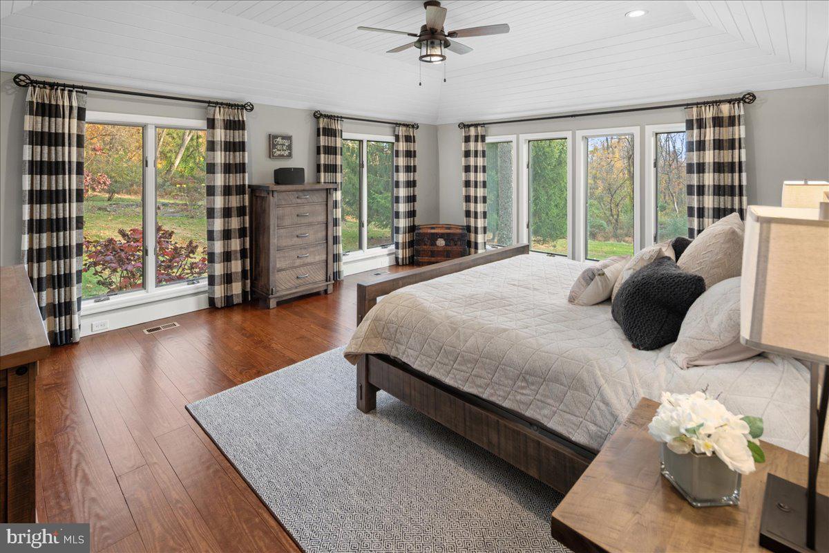 6064 Stoney Hill ROAD