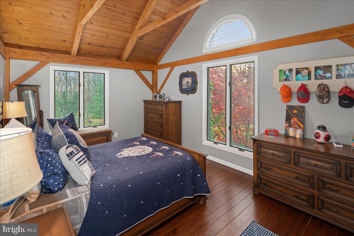 6064 Stoney Hill ROAD