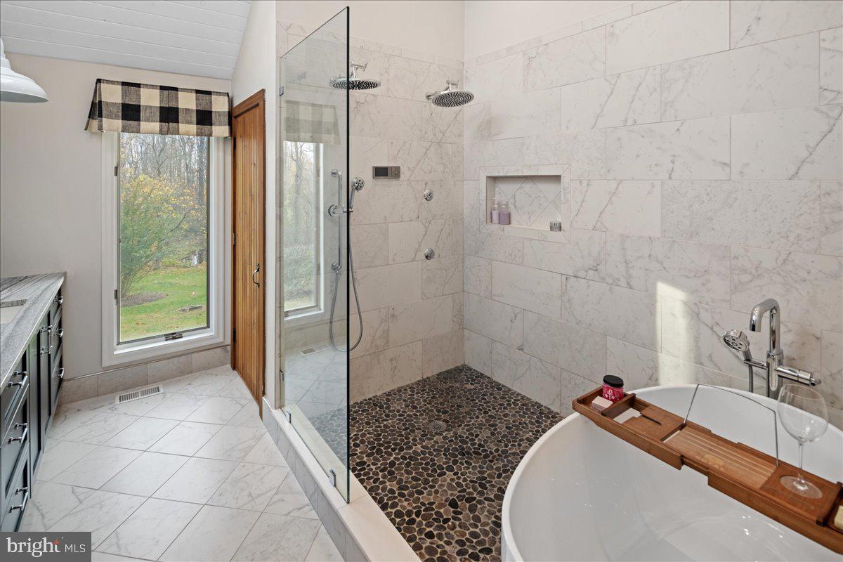 6064 Stoney Hill ROAD