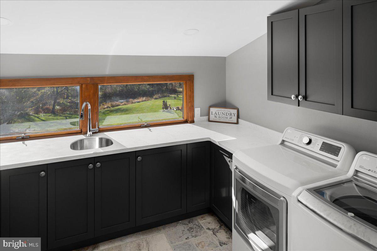 6064 Stoney Hill ROAD