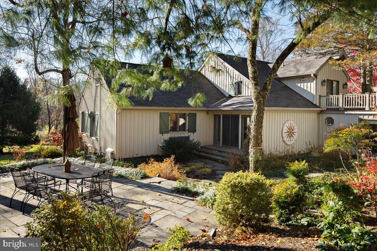 6064 Stoney Hill ROAD