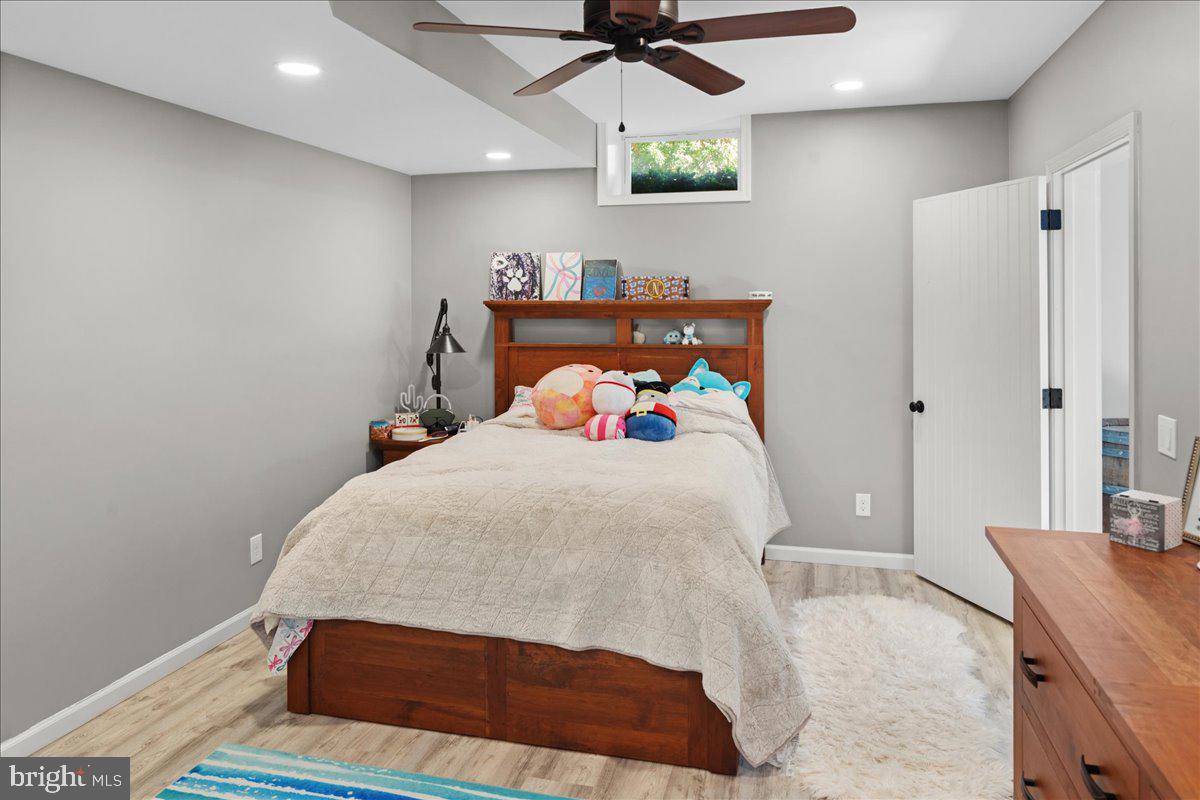 6064 Stoney Hill ROAD