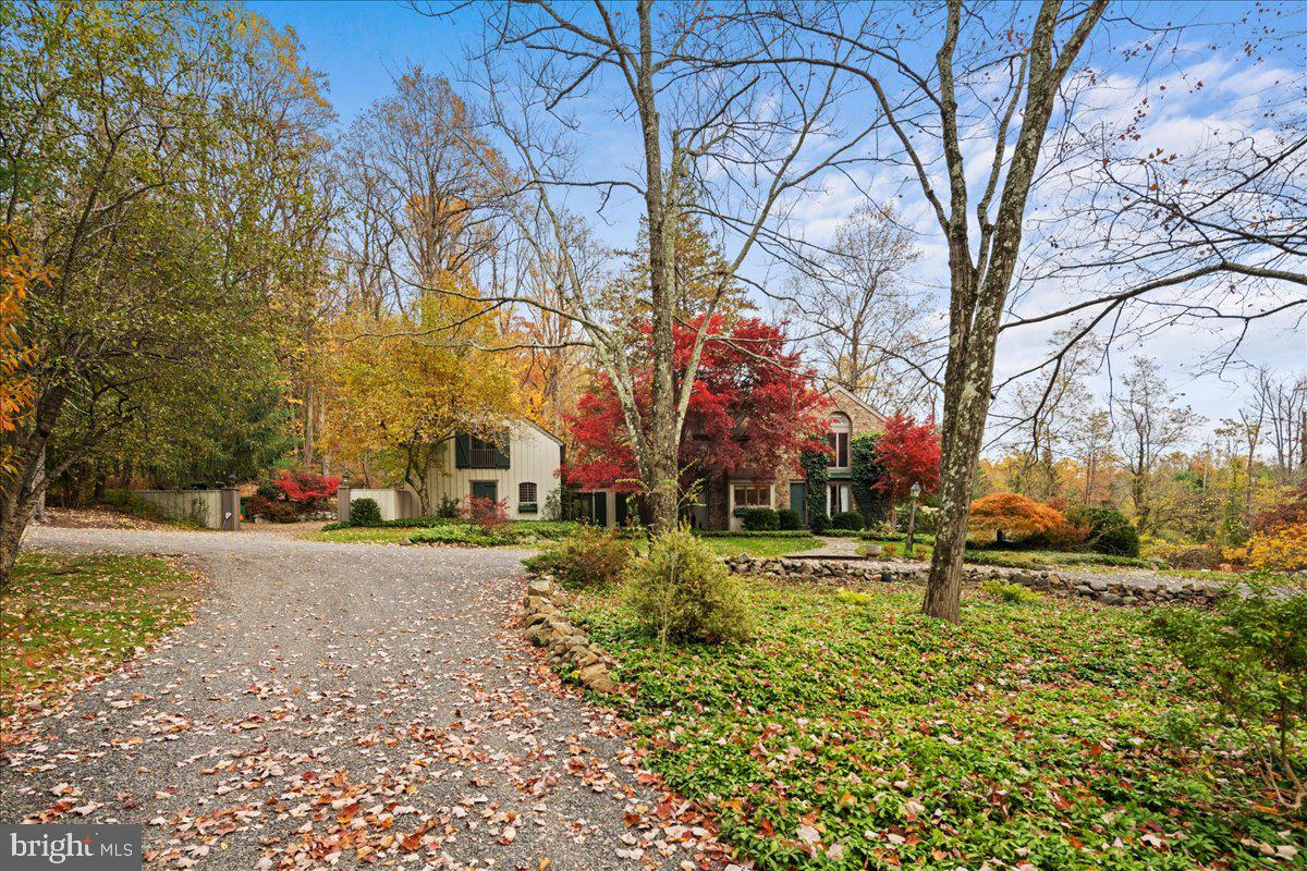 6064 Stoney Hill ROAD