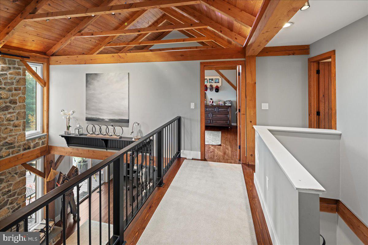 6064 Stoney Hill ROAD