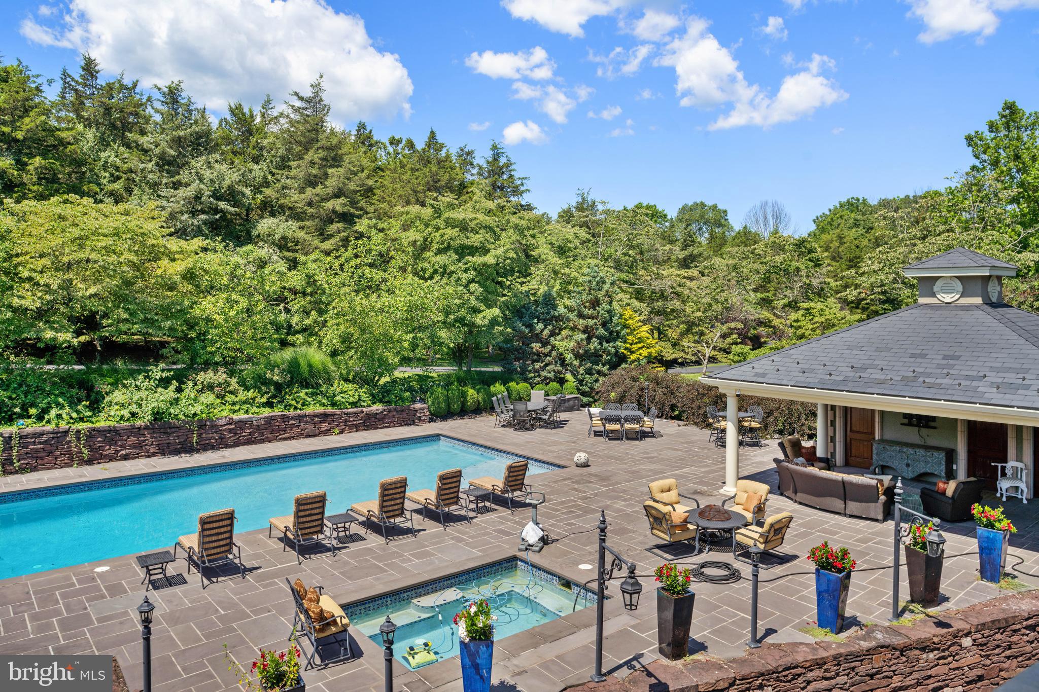 254 Cafferty Rd