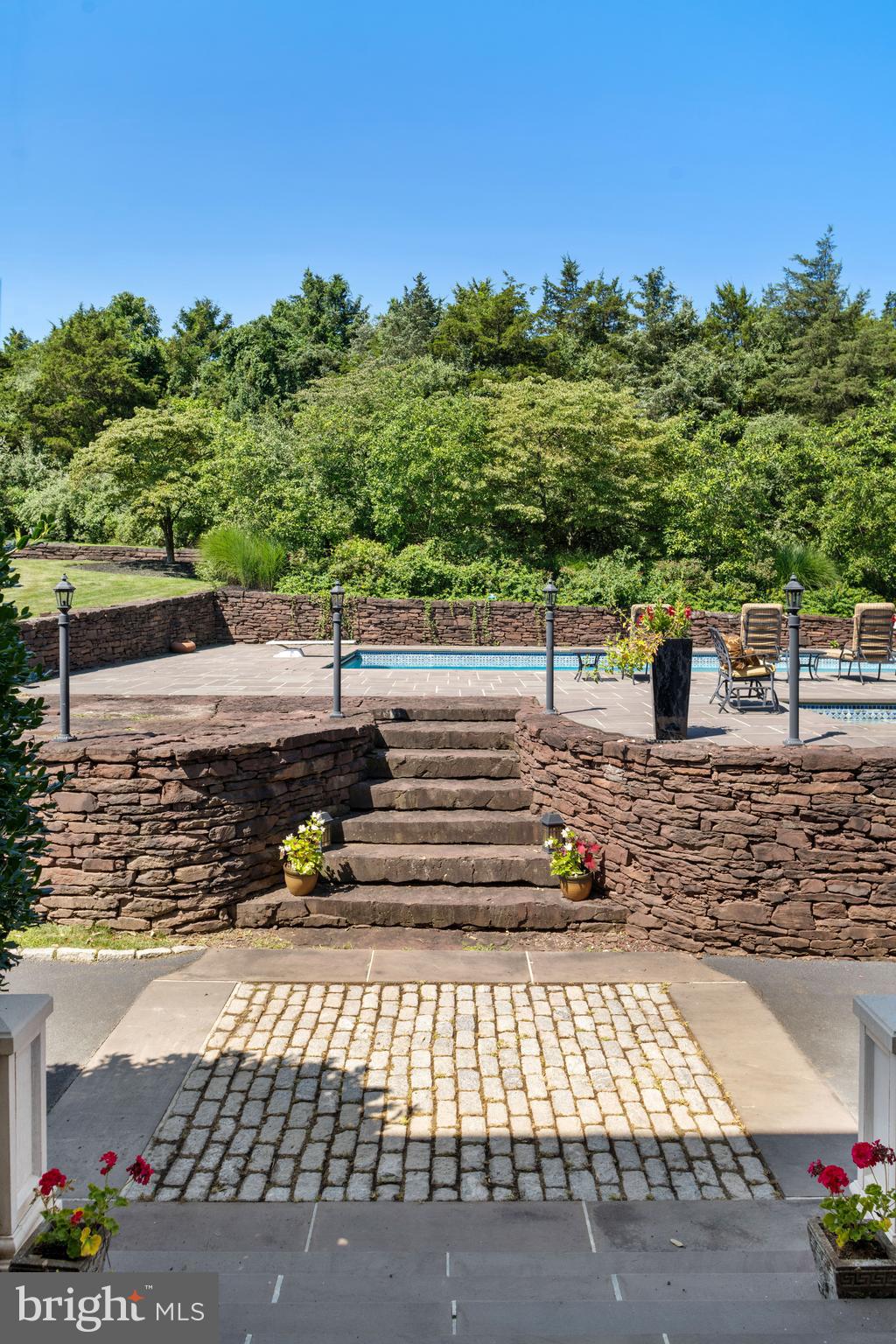 254 Cafferty Rd