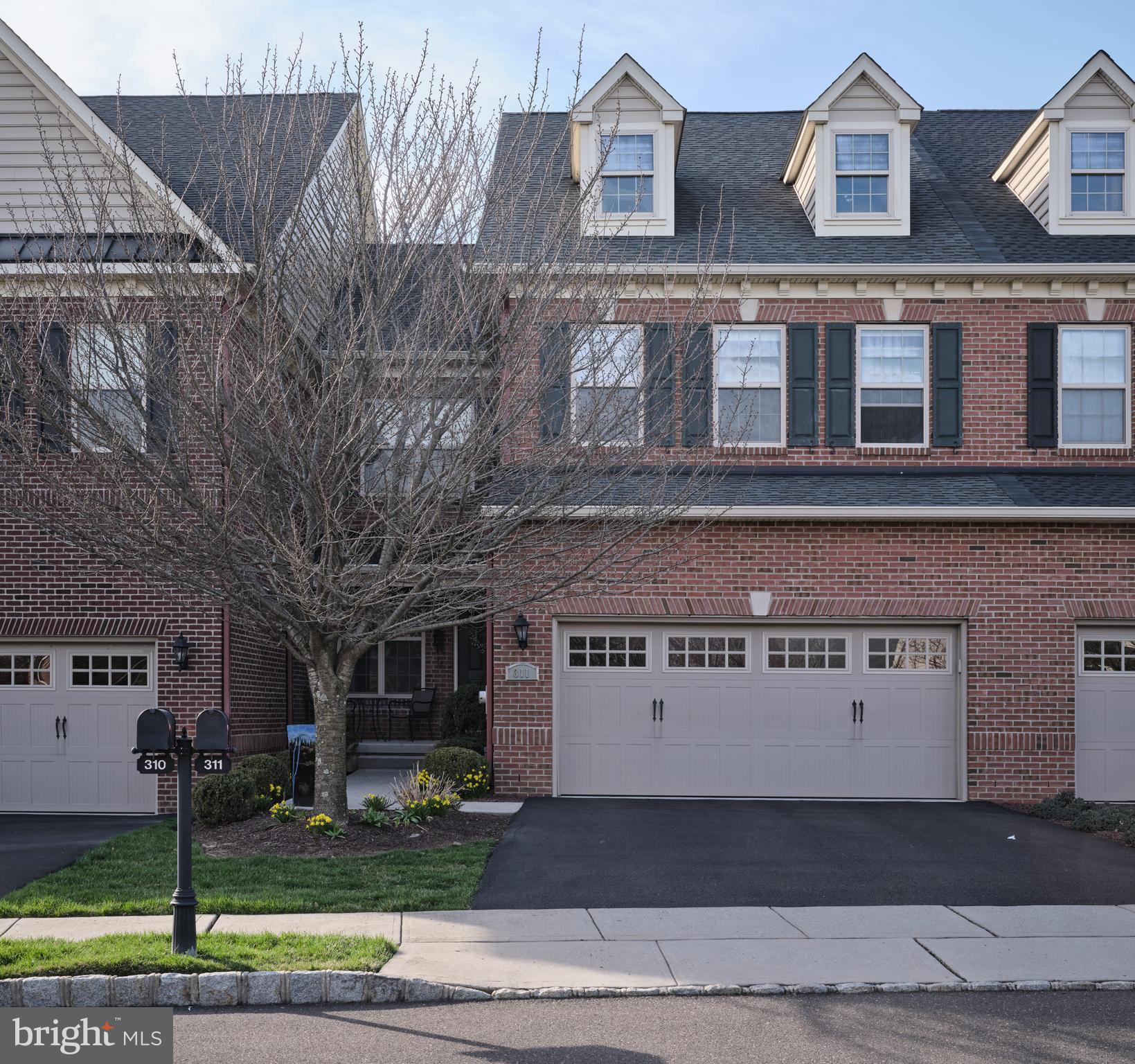 311 Saint James Dr